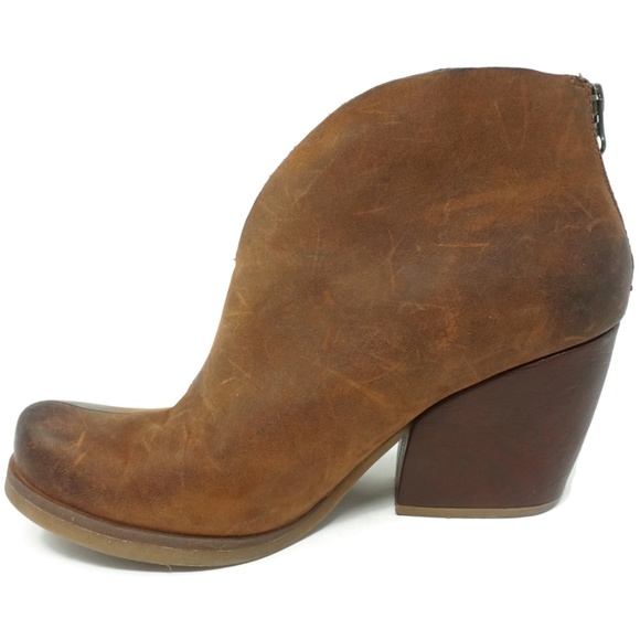 korks shamira bootie